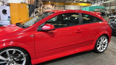 Lot 655 - 2005 VAUXHALL ASTRA VXR