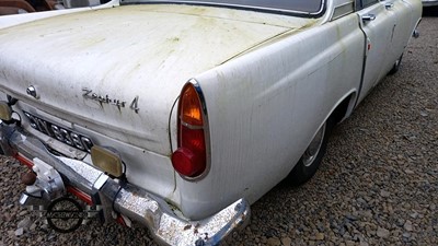 Lot 435 - 1965 FORD ZEPHYR V4