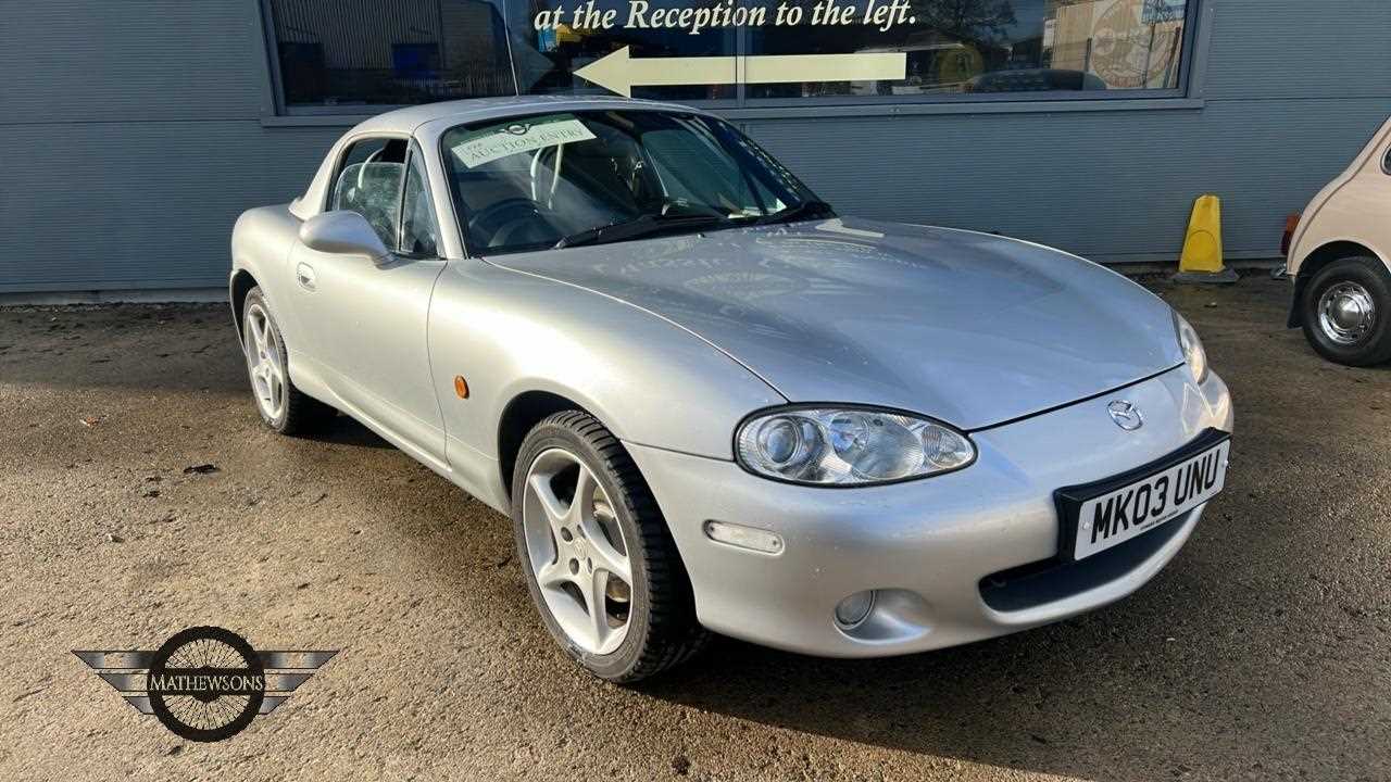 Lot 647 - 2003 MAZDA MX-5 S-VT SPORT