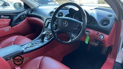 Lot 101 - 2002 MERCEDES SL 500 AUTO