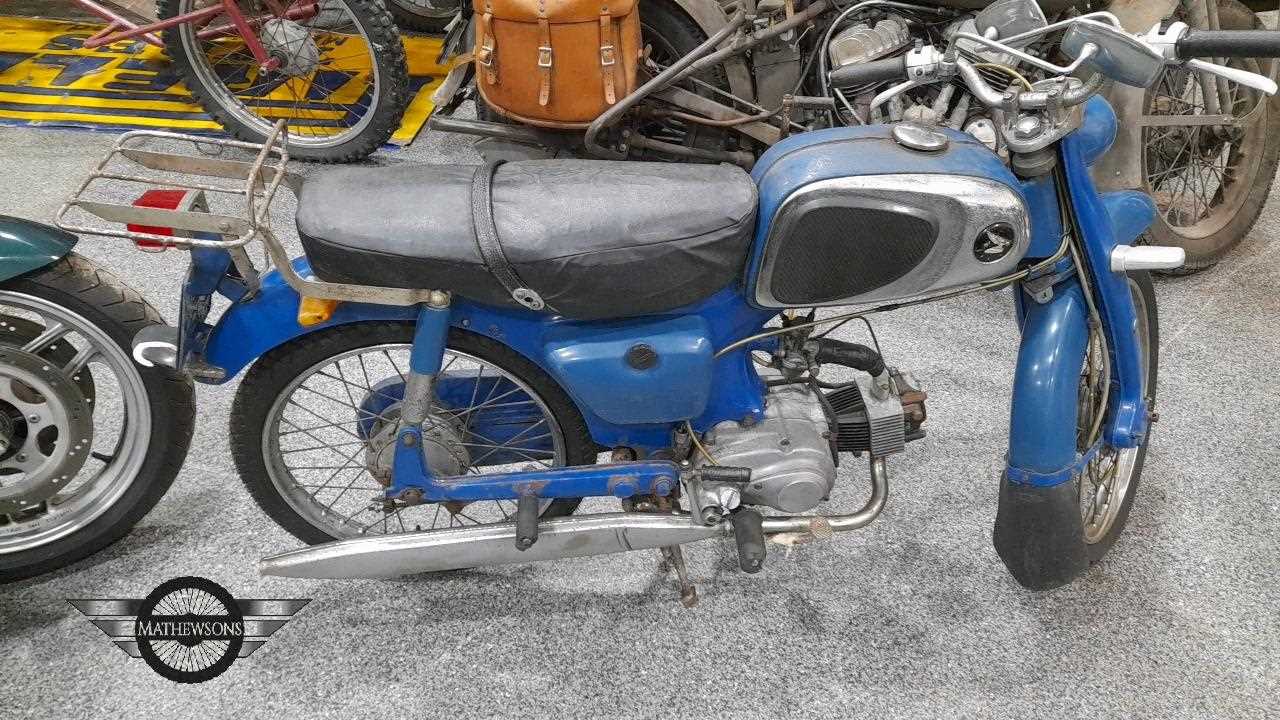 Lot 517 - 1965 HONDA 90