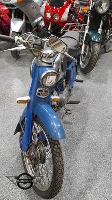 Lot 517 - 1965 HONDA 90