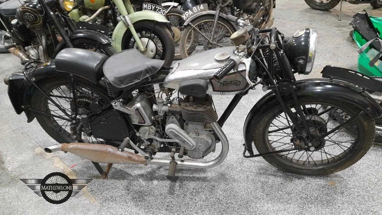 Lot 140 - 1933 NORTON 16H