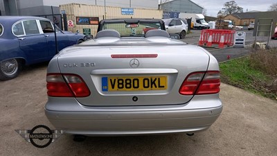 Lot 557 - 1999 MERCEDES CLK 320