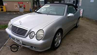 Lot 557 - 1999 MERCEDES CLK 320