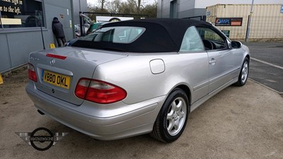 Lot 557 - 1999 MERCEDES CLK 320