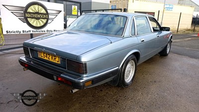 Lot 652 - 1994 JAGUAR SOVEREIGN 3.2 AUTO