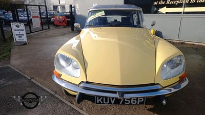 Lot 623 - 1975 CITROEN DS 23 PALLAS HYDRAULIC