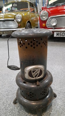Lot 823 - VALOR PARAFFIN HEATER IN WORKING ORDER - PROCEEDS TO CHARITY