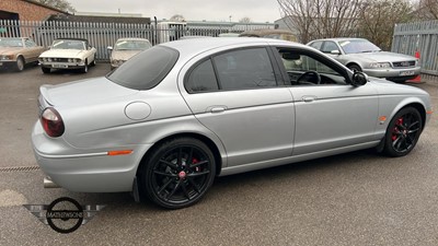 Lot 49 - 2007 JAGUAR S-TYPE R AUTO