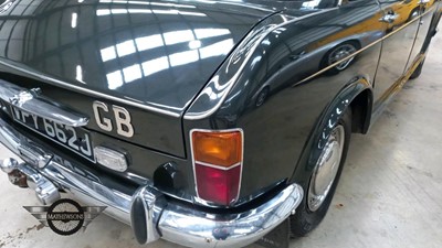 Lot 595 - 1971 WOLSELEY 18/85