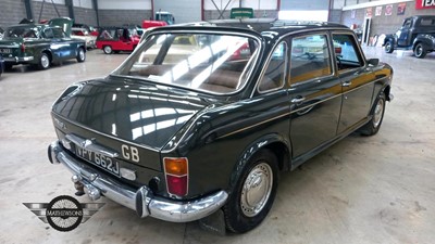 Lot 595 - 1971 WOLSELEY 18/85