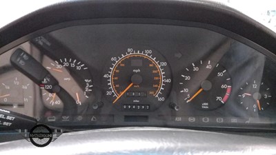 Lot 573 - 1994 MERCEDES BENZ 500SL