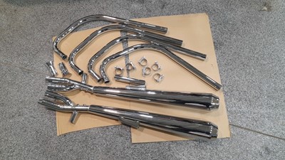 Lot 412 - BRUSSO SILENCERS ITALY TO FIT KAWASAKI 650CC ( EXHAUST MUFFLER AND COMPENSATOR )