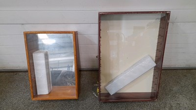 Lot 607 - 2X WOODEN DISPLAY CABINETS INC  GLASS SHELVES 32"X 22" & 25" x 17"