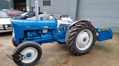 Lot 237 - 1964 FORDSON SUPER DEXTA