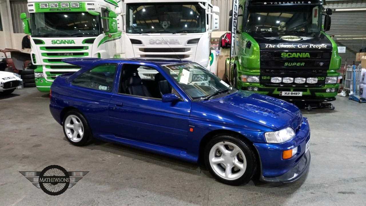 Lot 304 - 1995 FORD ESCORT RS COSWORTH