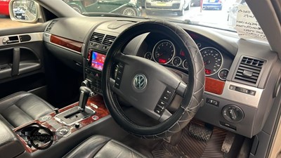 Lot 502 - 2005 VOLKSWAGEN TOUAREG V6 SPORT AUTO