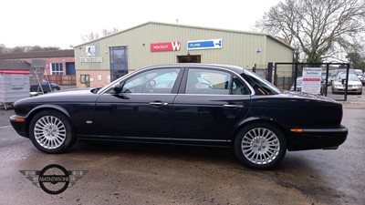 Lot 61 - 2006 JAGUAR XJ SOVEREIGN TDVI AUTO