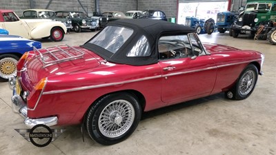 Lot 113 - 1975 MG B ROADSTER