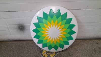 Lot 375 - BP ROUND BUTTON PETROL STATION SIGN 30" DIA