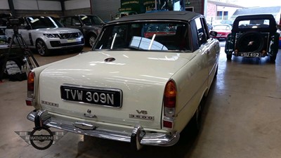 Lot 647 - 1974 ROVER 3500