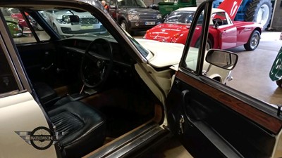 Lot 647 - 1974 ROVER 3500