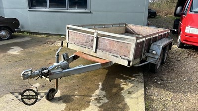 Lot 490 - TWIN AXLE TRAILER