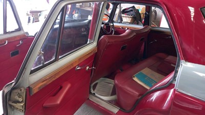 Lot 136 - 1971 WOLSELEY 16/60