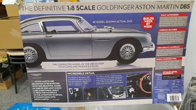 Lot 9 M - 1/8 SCALE BUILD YOUR OWN JAMES BOND 007 ASTON MARTIN DB5 86 EDITIONS UNOPENED MAGAZINES