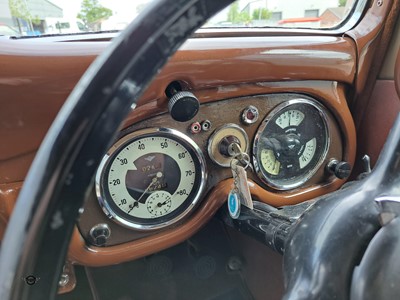 Lot 332 - 1938 AUSTIN 10 CAMBRIDGE