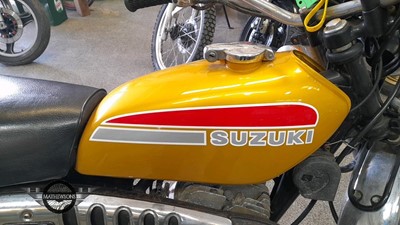 Lot 125 - 1974 SUZUKI TC185