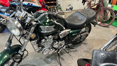 Lot 161 - 2000 TRIUMPH THUNDERBIRD