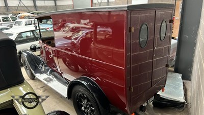 Lot 195 - 1924 AUSTIN HEAVY 12 DELIVERY VAN