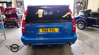 Lot 263 - 2000 VOLVO V70 R AWD AUTO