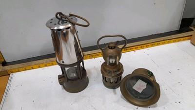 Lot 344 - CARBIDE& 1X MINERS SAFETY LAMP