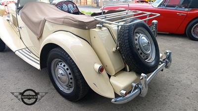 Lot 322 - 1953 MG TD