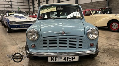 Lot 359 - 1975 MORRIS MINI 850 VAN