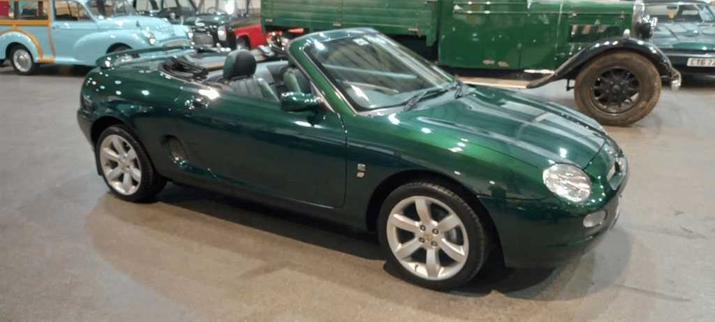 Lot 109 1999 MG F 1.8 VVC