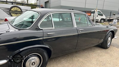 Lot 435 - 1973 JAGUAR 4.2 XJ6 AUTO