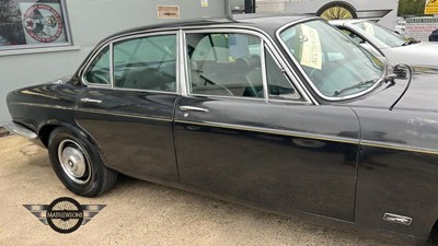 Lot 435 - 1973 JAGUAR 4.2 XJ6 AUTO