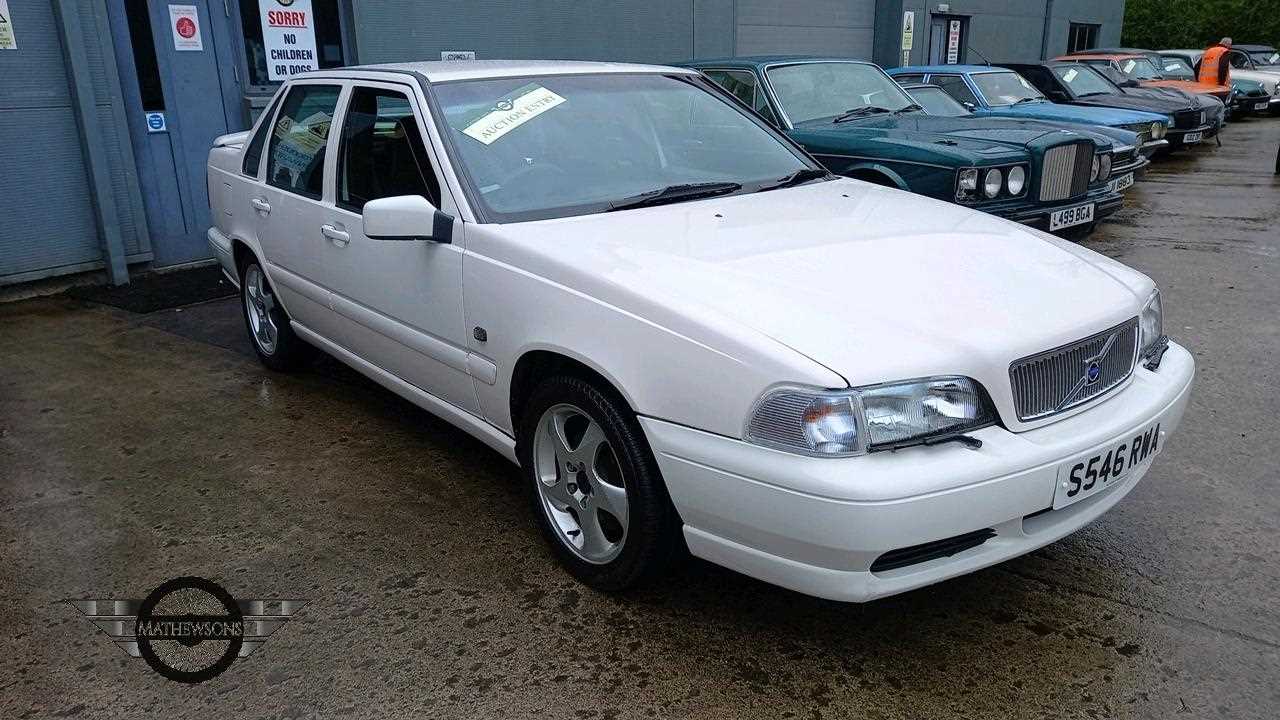 Lot 265 - 1998 VOLVO S70 T5