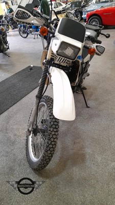 Lot 606 - 1995 KAWASAKI KL250-D8