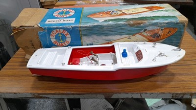 Lot 682 - SCALEX BOATS 415S SPEED BOAT ELECTRIC BOXED