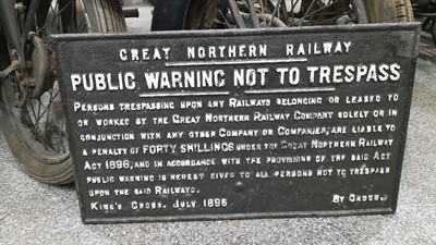 Lot 698 - CAST IRON ORIGINAL GREAT NORTHERN RAILWAY 1896 SIGN