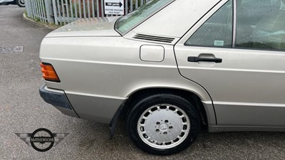 Lot 428 - 1993 MERCEDES 190E AUTO