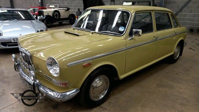 Lot 661 - 1971 WOLSELEY 18/85