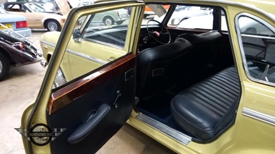 Lot 661 - 1971 WOLSELEY 18/85