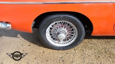 Lot 553 - 1974 MG B