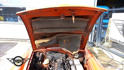 Lot 553 - 1974 MG B